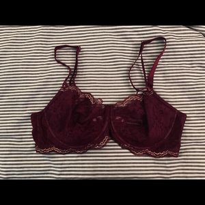 Victoria Secret - Purple/Gold Lace Bra 38D
